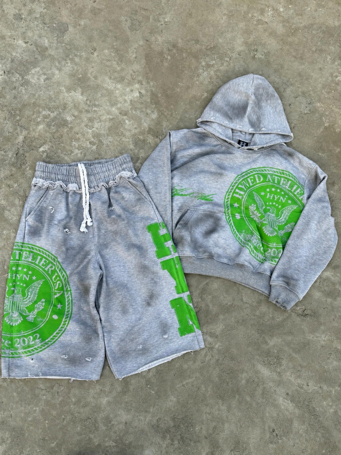 Signature Hoodie - Grey/Green