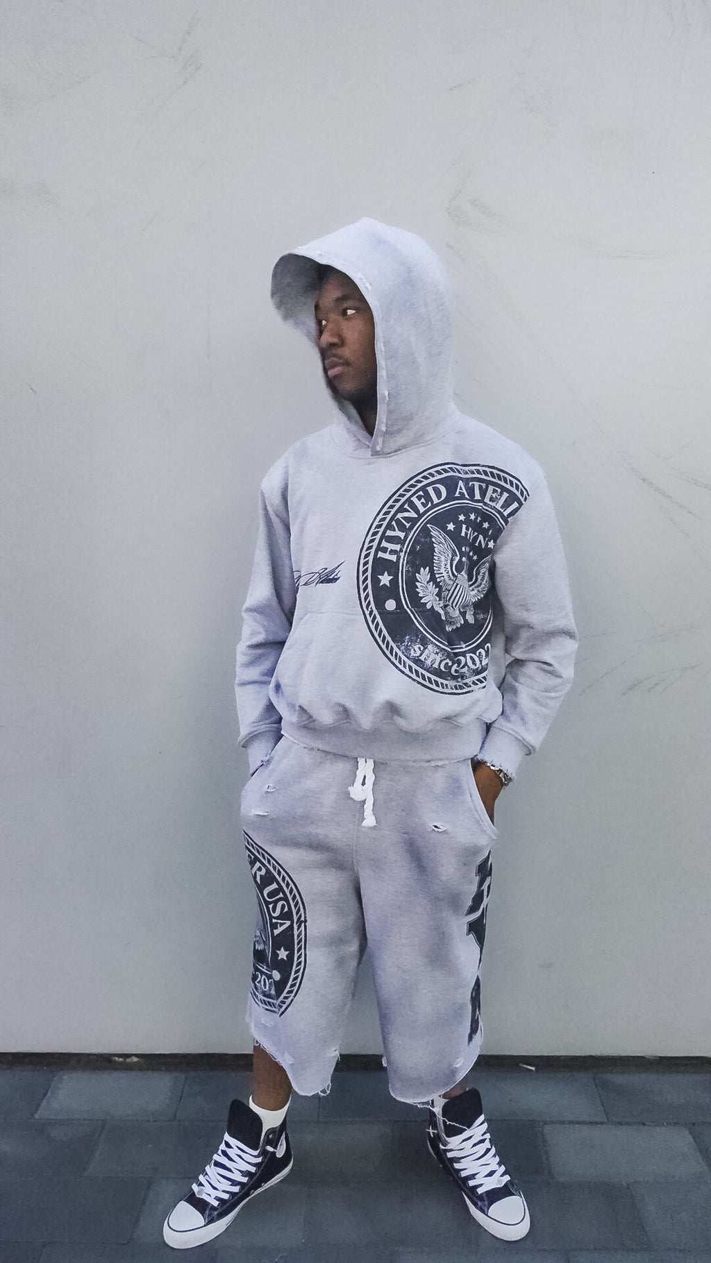 Signature Shorts - Grey/Black