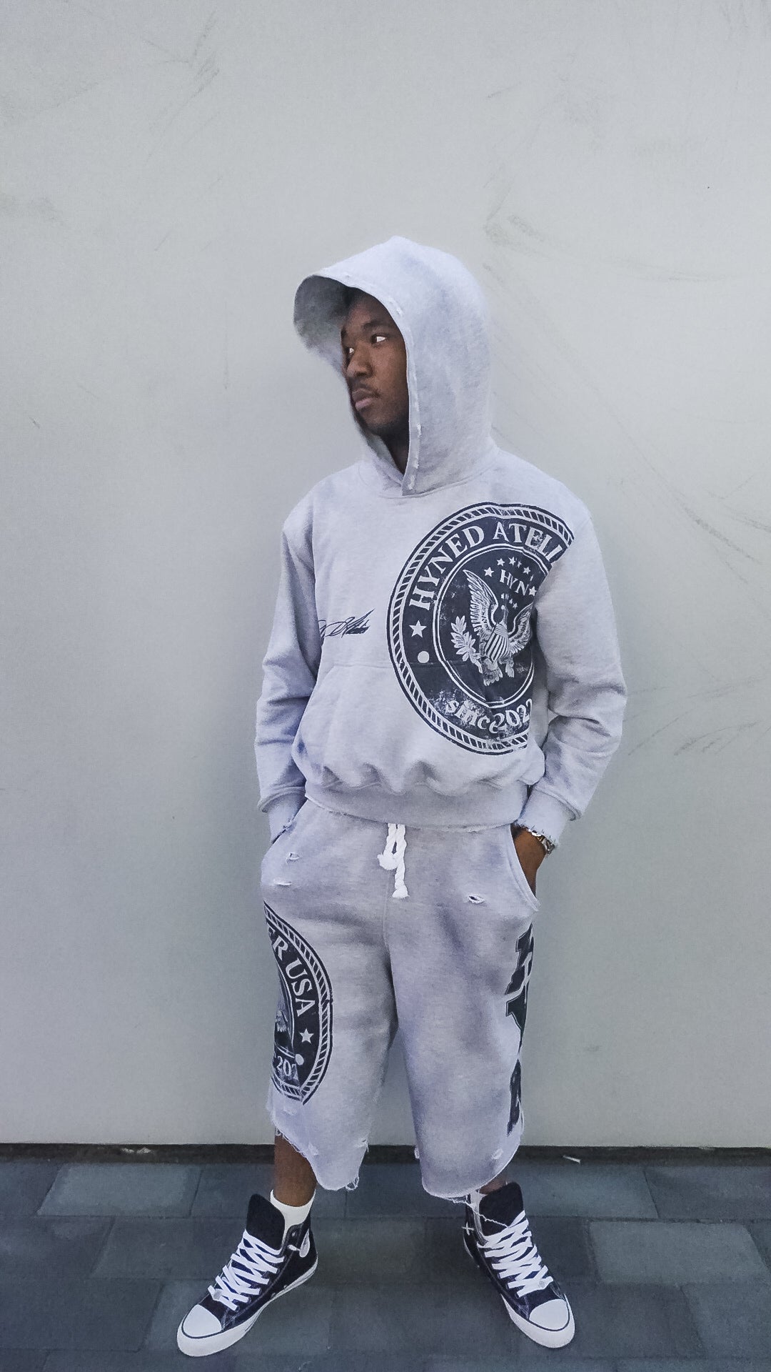 Signature Shorts - Grey/Black