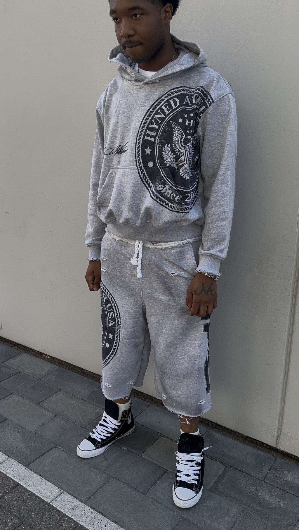 Signature Hoodie - Grey/Black